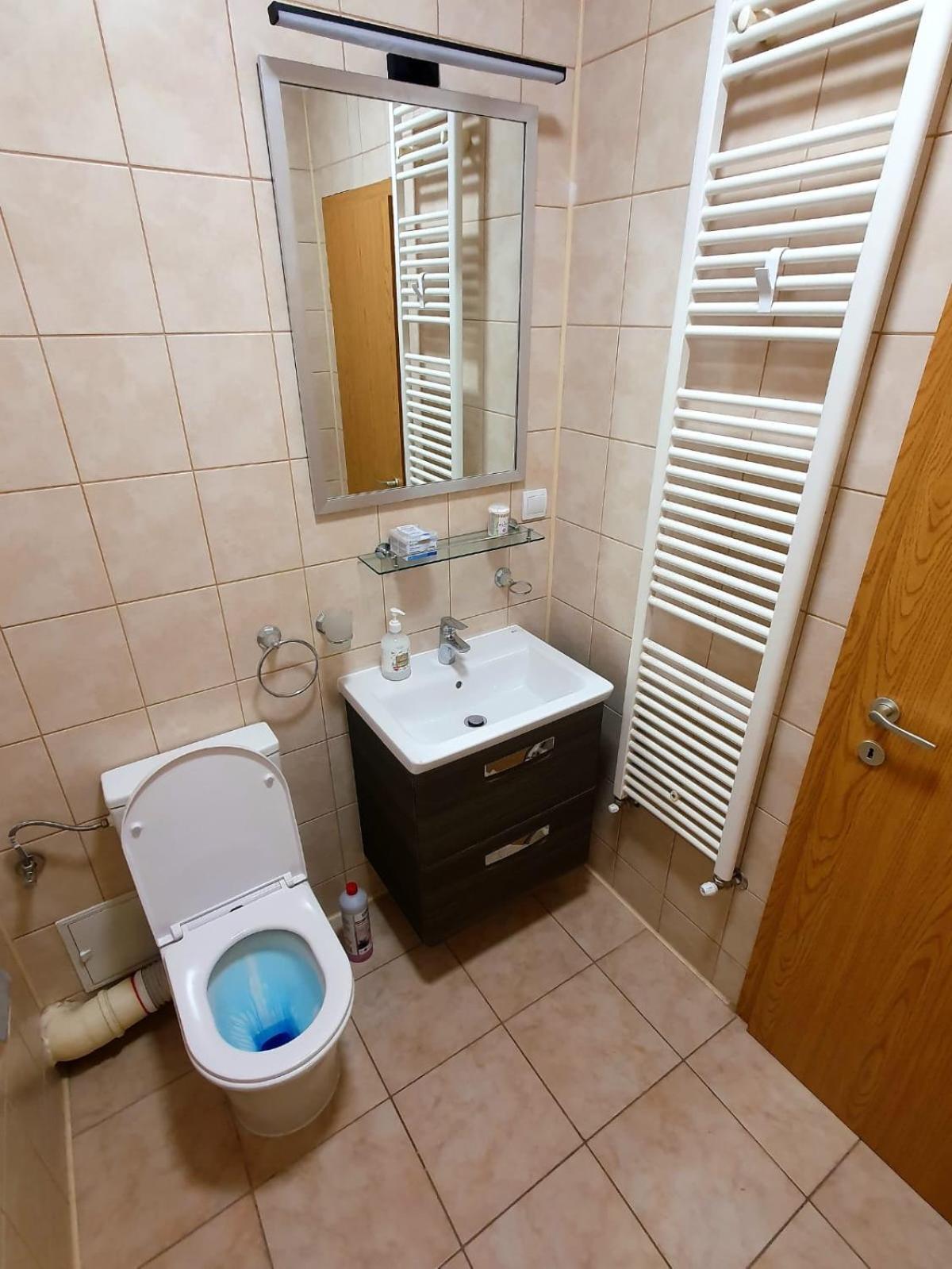 Centru Unirii Luxury Vip Apartament 2 Camere 98 Mp ! Parcare Subterana Privata Incalzita Iarna Si Climatizata Vara Doar Cu Rezervare In Limita Locurilor Disponibile ! Proprietate In Regim Hoteliep - Nu Are Bucatarie ! Bukarest Exteriör bild